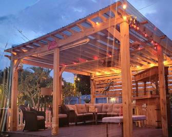 Hidden Oasis - West Palm Beach - Innenhof