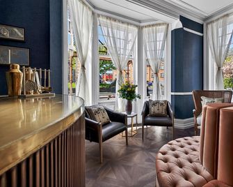 Clarence House - Londonderry - Lounge