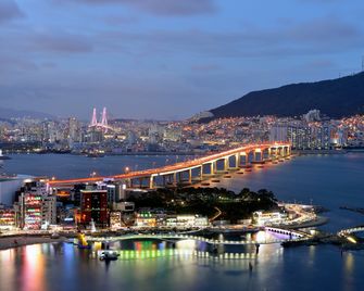 Grab The Ocean Songdo - Busan