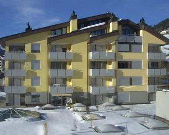 Holiday apartment Sörenberg for 1 - 4 persons with 1 bedroom - Holiday apartment - Flühli - Building