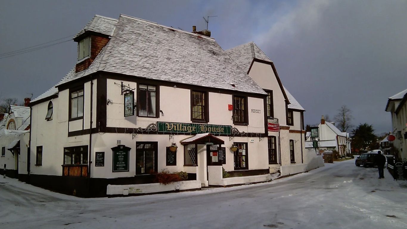 Village House Coaching Inn