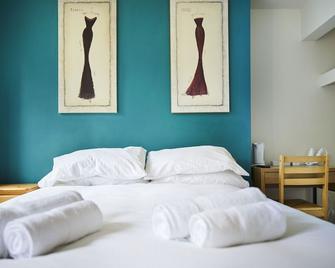 The Lord Grenfell - Maidenhead - Bedroom