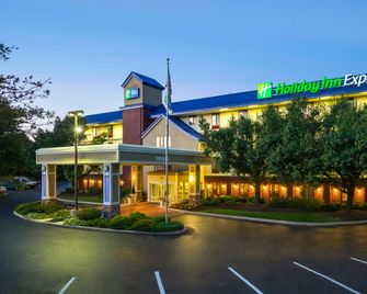 Holiday Inn Express Frazer-Malvern By IHG - Frazer - Building