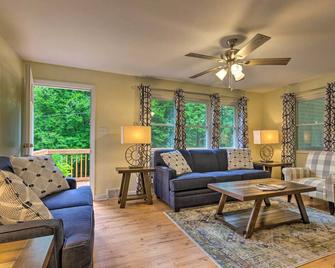 Quiet Asheville Home Near Appalachian Trail and Dtwn - Asheville - Stue