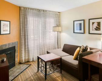 Avia Residences on Research - Extended Stay - Westborough