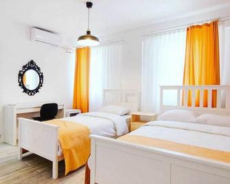 Zeytin Butik Hotel & Kahvalti Evi - Bozcaada - Bedroom