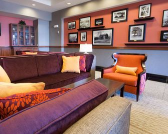 Drury Inn & Suites Cincinnati Sharonville - Cincinnati - Lounge
