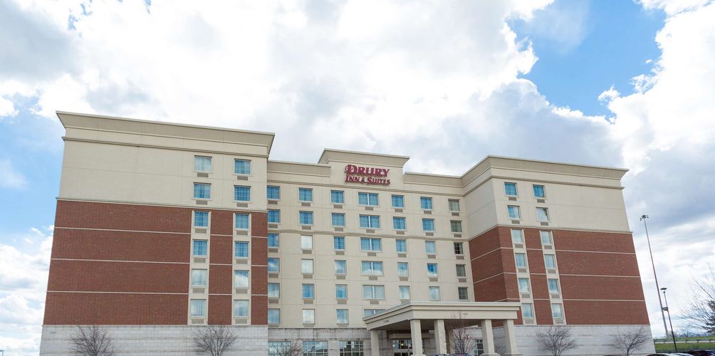 Drury Inn Suites Cincinnati Sharonville 128 1 7 0 Cincinnati Hotel Deals Reviews Kayak