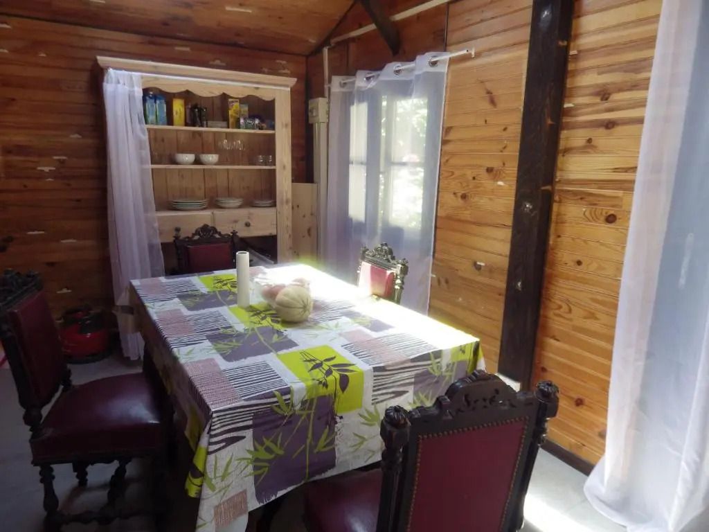 chez gus - Ars-sur-Formans - Essbereich