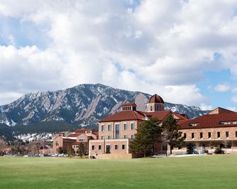 Residence Inn by Marriott Boulder Canyon Boulevard - Boulder - Building