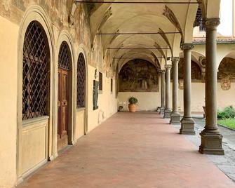 New Generation Hostel Florence Center - Firenze - Patio