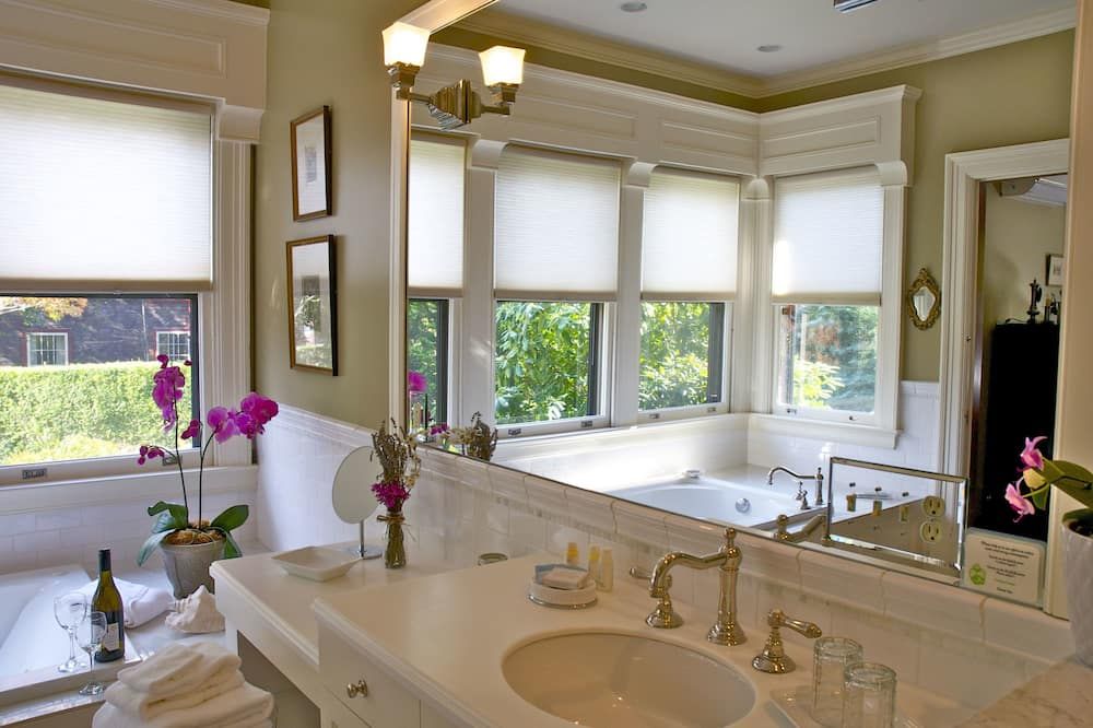 Hilltop Inn - Newport - Bagno