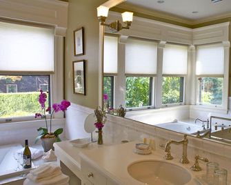 Hilltop Inn - Newport - Bagno