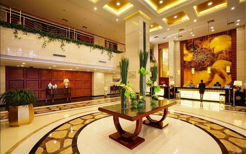 Guangye Jinjiang Hotel - צ'ינגדאו - לובי