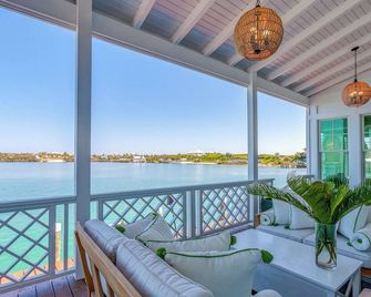 The Abaco Inn - 霍普鎮 - 陽台