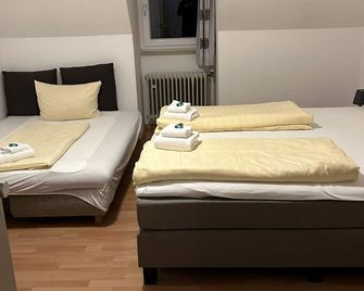 Hotel Landgasthof zum Kaffelstein - Kreuzwertheim - Schlafzimmer