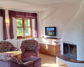 Hotel Heissenhof - Inzell - Obývací pokoj