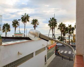 Beatriz Charming Hostal - Torremolinos - Balcón
