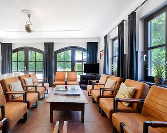 Brabant Mansion for Groups - Asten - Лаунж