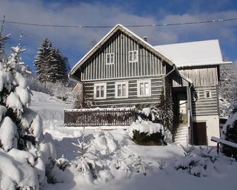 Holiday house Jilemnice for 1 - 9 persons with 4 bedrooms - Holiday house - Jestřabí v Krkonoších - Edificio