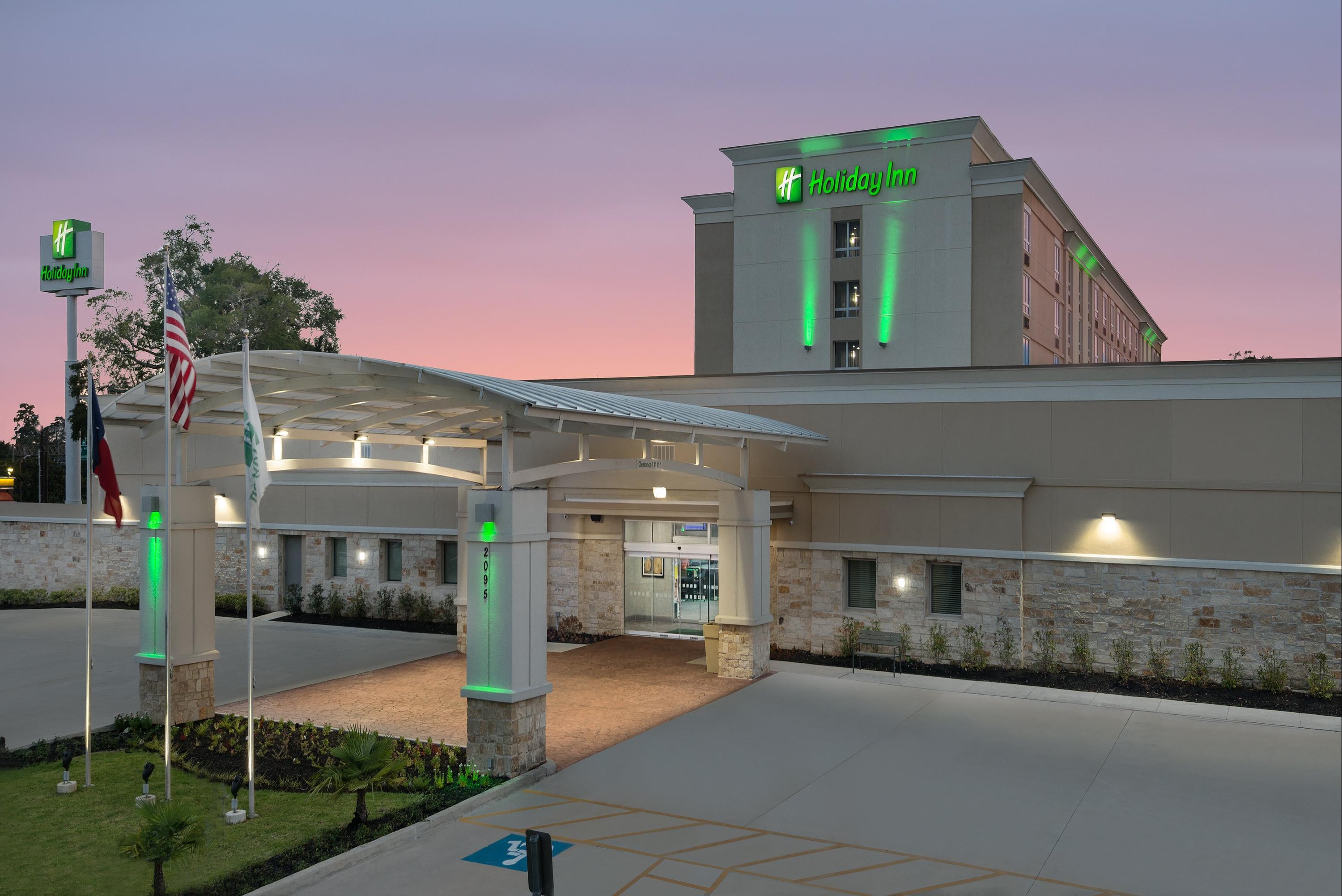 Holiday Inn Beaumont East Medical Ctr Area from 4 411