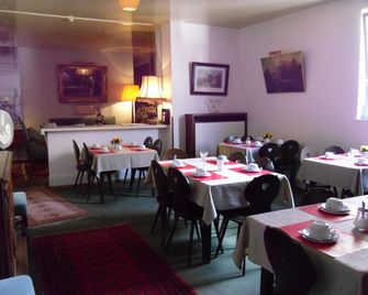 Hôtel De Bale - مولوز - مطعم