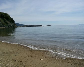 Pension Karvounoskala - Stratoni - Playa