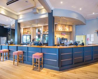 Premier Inn Manchester (Salford Quays) - Salford - Bar