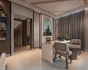 دوسيت دي 2 دافاو - دافاو - غرفة طعام