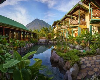 Arenal Observatory Lodge & Trails - La Fortuna - Outdoors view