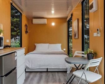 Tiny House Big View 1 by Tiny Away - 보네오 - 침실