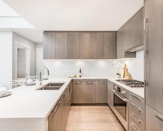 Ubc Ocean View Brandnew Two Bed Room Condo - Richmond