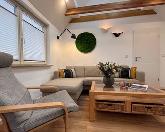 Altes Fischerhaus in Binz - Binz - Pokój dzienny