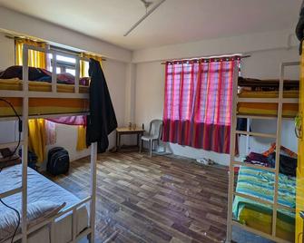 Mochilero Ostello - Pelling - Bedroom