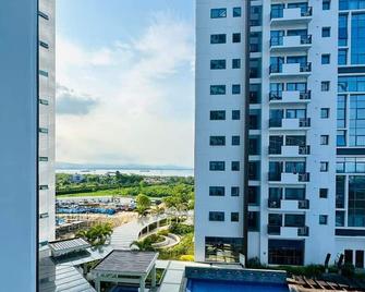 one pacific residence - Lapu-Lapu City - Building