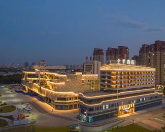 Ji Hotel Bozhou Nanhu Huafu Plaza - Bozhou - Building