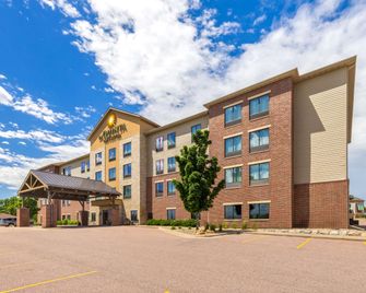 La Quinta Inn & Suites by Wyndham Sioux Falls - סו פולס - בניין