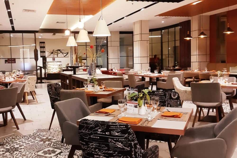 Swiss-Belhotel Borneo Samarinda - סמרינדה - מסעדה