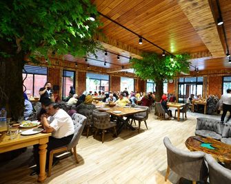 Inanlar Deluxe Hotel & Bungalow - Uzungöl - Restaurant