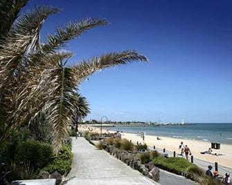 Sixty Two On Grey Serviced Apartments - מלבורן - חוף