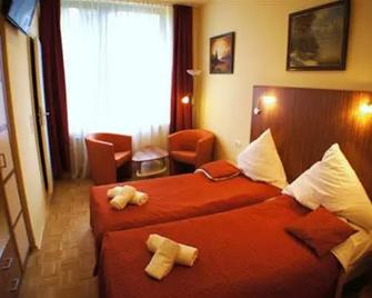 City - Mannheim - Bedroom