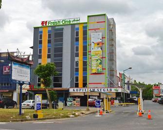 Fresh One Hotel - Batam - Будівля