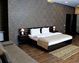 Tomu's Hotel - Gyumri