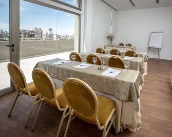Brizo Neuquen - Neuquén - Meetingraum