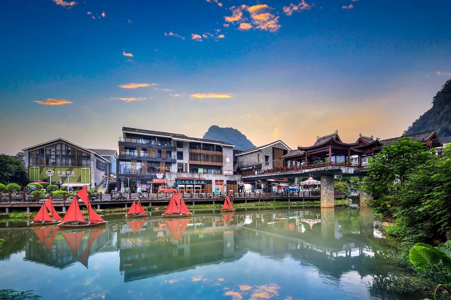 Yangshuo Yitian West Street Hotel - גילין - בניין