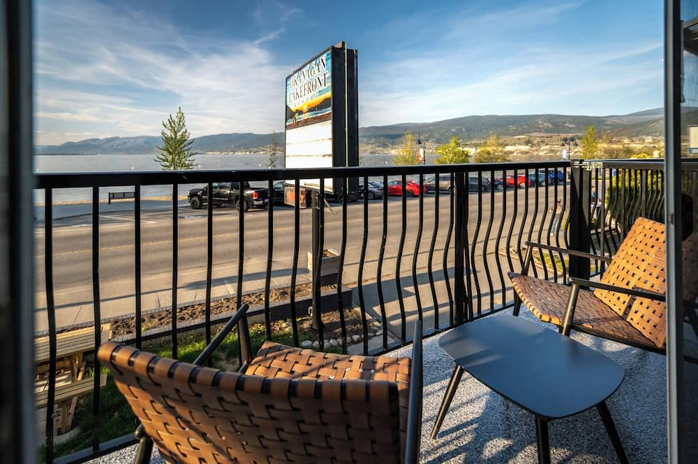 Okanagan Lakefront Resort - פנטיקטון - מרפסת