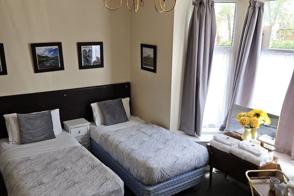 Rose Marie Guest House - Peterborough