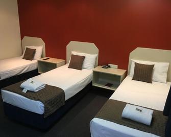 Bluewater Harbour Motel - Bowen - Bedroom