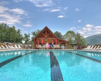Hickory Hollow Lodge cabin - Townsend - Pool