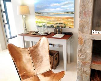 Ocean Breeze by The Oyster Collection - Kenton on Sea - Wohnzimmer